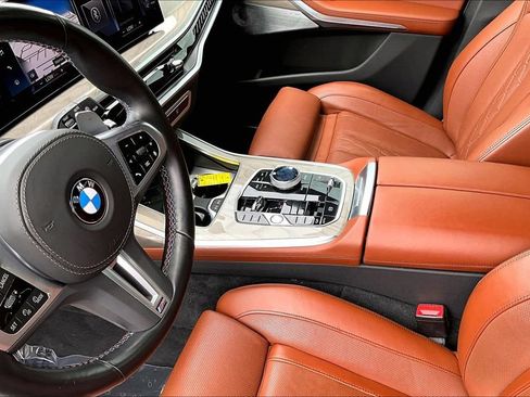Used 2023 BMW X7 M60i w/ Executive Package AWD/4WD image 18