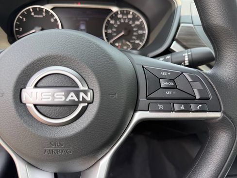 New 2026 Nissan Altima 2.5 SV FWD image 30