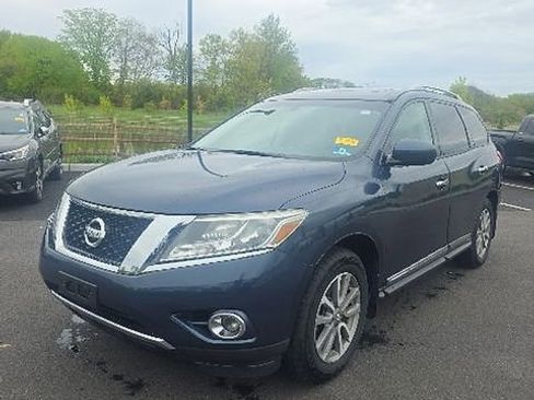 Used 2014 Nissan Pathfinder SL w/ SL Premium Package AWD/4WD image 1