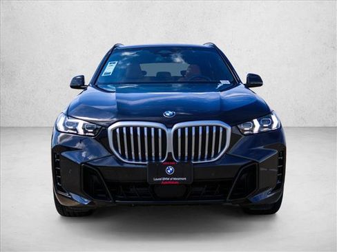 Certified 2024 BMW X5 xDrive40i w/ M Sport Package AWD/4WD image 2