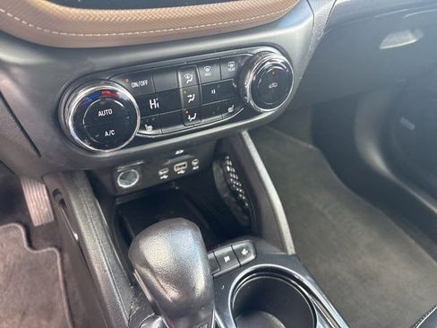 Used 2021 Chevrolet TrailBlazer ACTIV w/ Technology Package image 25