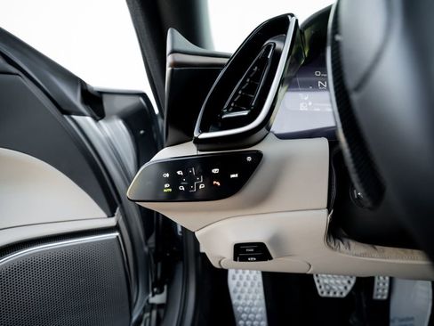 Certified 2024 Ferrari Roma Spider image 24