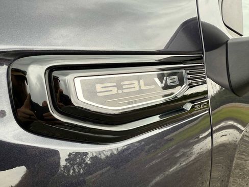 Used 2025 GMC Sierra 1500 Elevation image 62