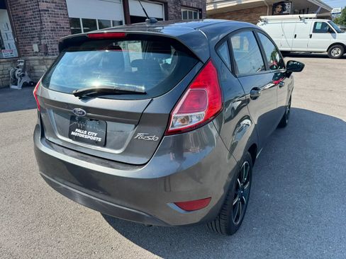 Used 2019 Ford Fiesta SE FWD image 12
