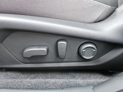 New 2026 Subaru Crosstrek 2.0i Premium image 29