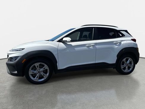 Used 2023 Hyundai Kona SEL AWD/4WD image 2