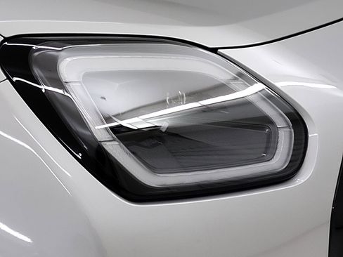 Used 2025 MINI Cooper Countryman S image 3