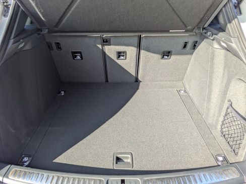 New 2025 Porsche Macan S image 23