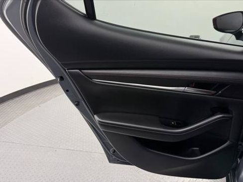 Used 2023 MAZDA MAZDA3 s AWD/4WD image 16