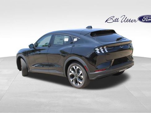 New 2026 Ford Mustang Mach-E Select RWD image 4