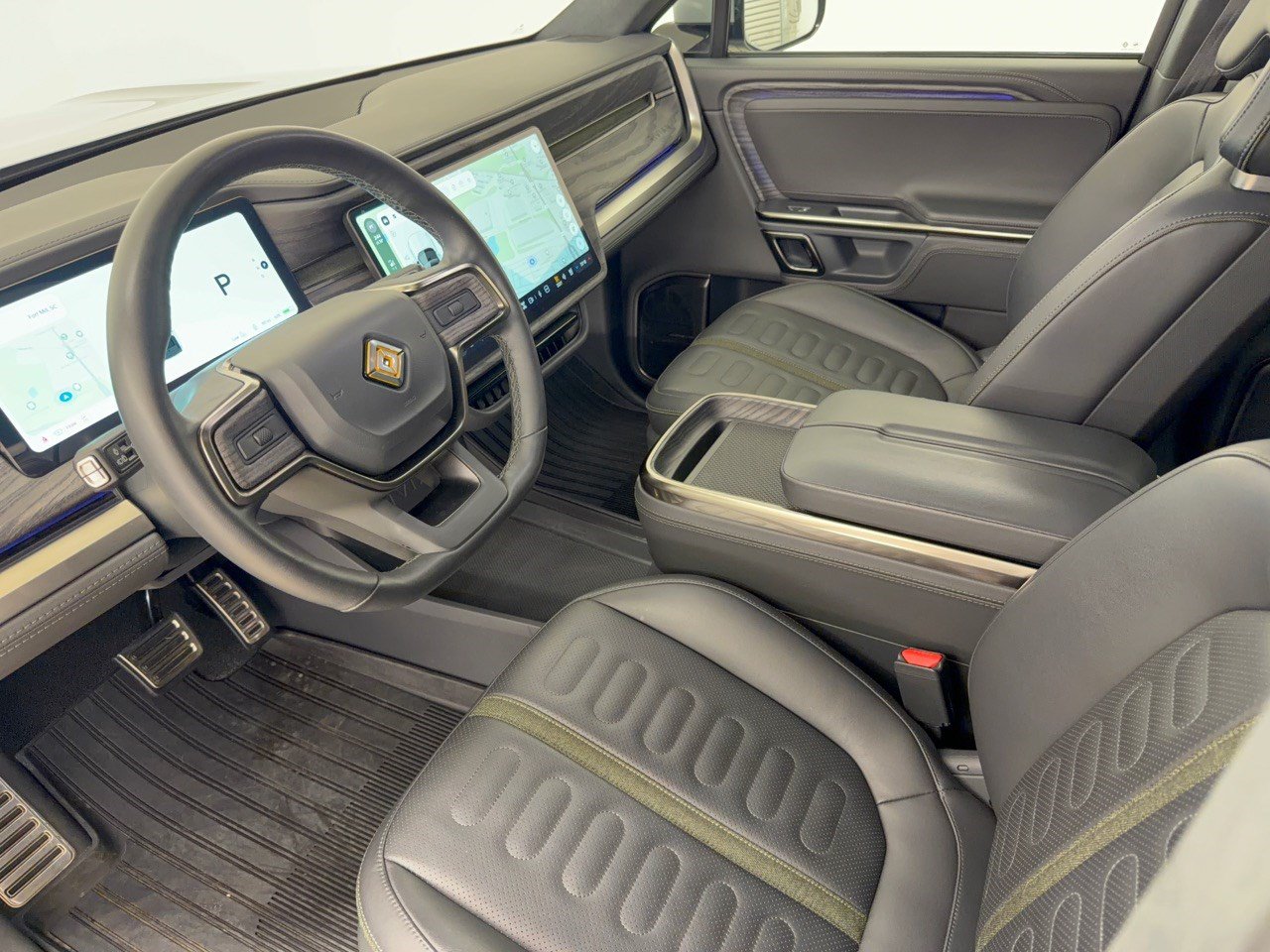 Used 2022 Rivian R1S Launch Edition Quad AWD/4WD image 4