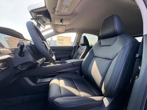New 2026 Nissan Murano SV AWD/4WD image 16