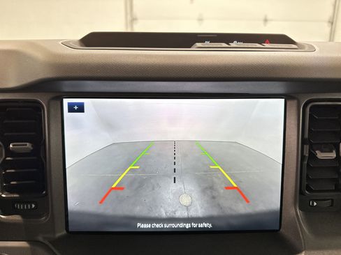 Used 2024 Ford Bronco Big Bend image 28