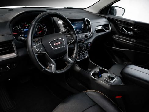 Used 2024 GMC Terrain AT4 AWD/4WD image 11
