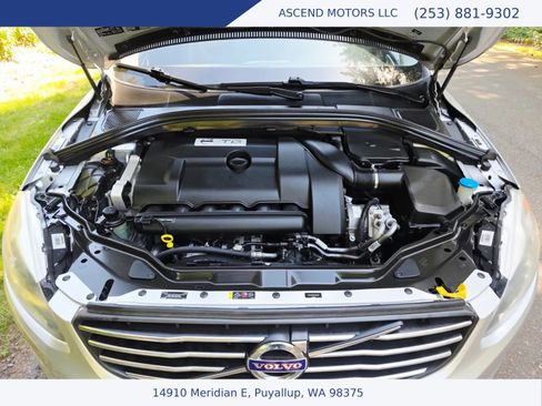 Used 2014 Volvo XC60 T6 AWD/4WD image 17