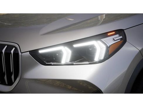 Used 2025 BMW X1 xDrive28i w/ Convenience Package image 13