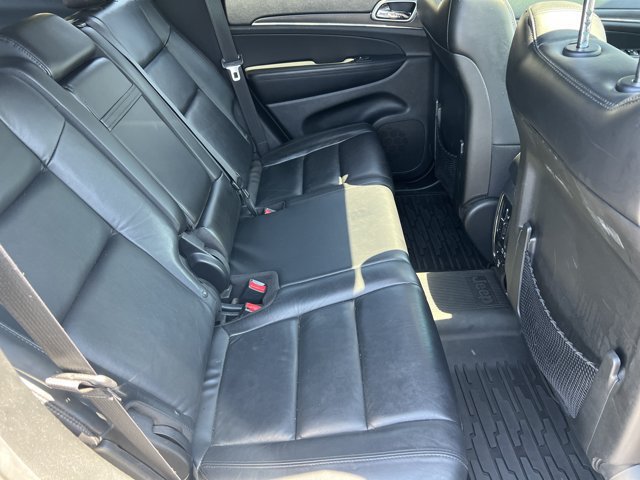 Used 2018 Jeep Grand Cherokee Limited AWD/4WD image 17