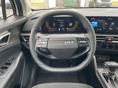 New 2026 Kia Sportage LX image 14