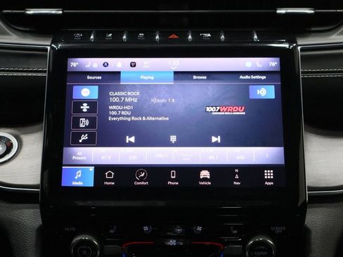 Used 2022 Jeep Grand Cherokee L Overland w/ Luxury Tech Group IV image 29