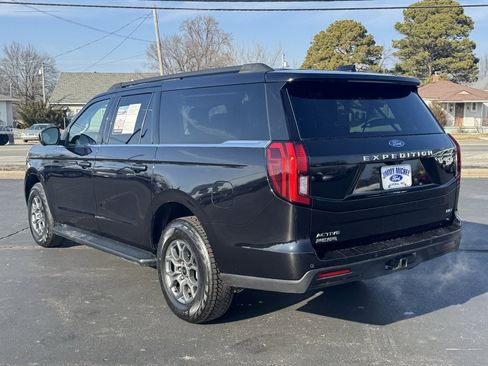 Used 2025 Ford Expedition Max Active image 32