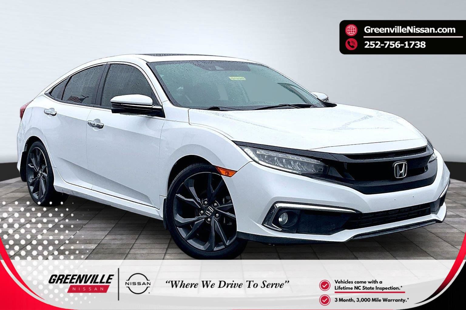 Used 2019 Honda Civic Touring image 1