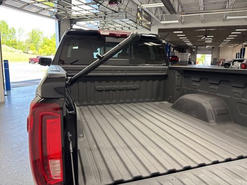 Used 2023 GMC Sierra 1500 Denali w/ Technology Package AWD/4WD image 60