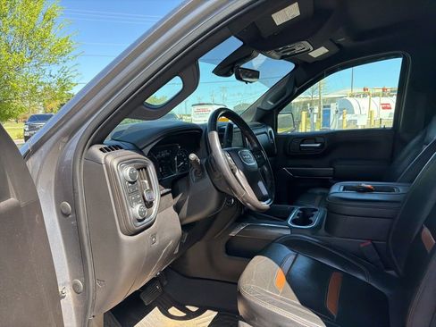 Used 2020 GMC Sierra 1500 AT4 w/ AT4 Premium Package image 11