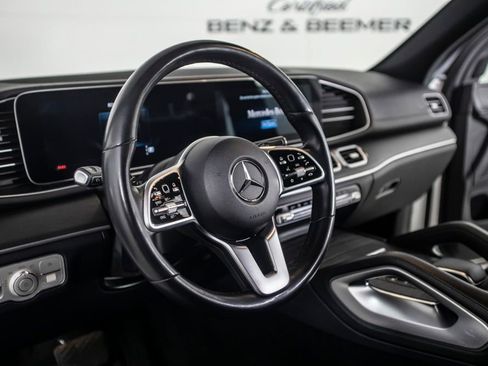 Used 2021 Mercedes-Benz GLS 450 4MATIC image 34