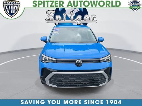 Used 2025 Volkswagen Taos SE AWD/4WD image 5