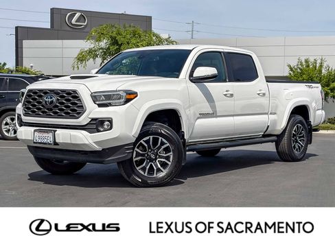 Used 2021 Toyota Tacoma TRD Sport w/ Technology Package image 1