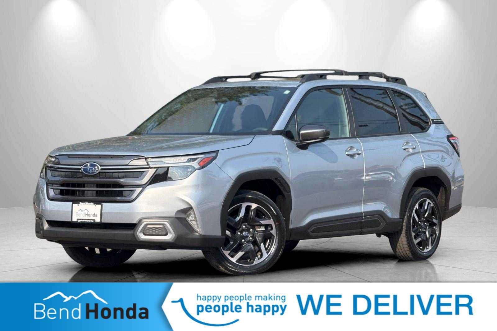 Used 2025 Subaru Forester Limited AWD/4WD image 1