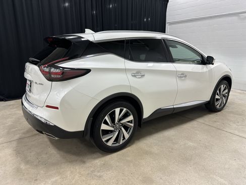 Used 2020 Nissan Murano SL w/ Moonroof Package AWD/4WD image 10