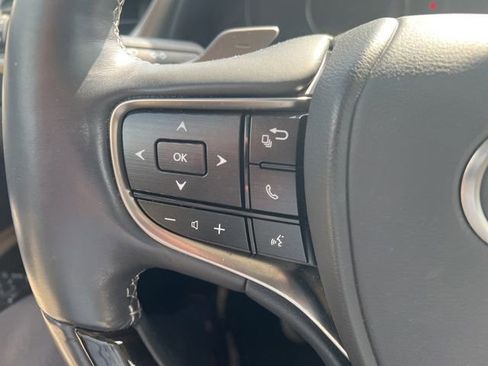 Used 2020 Lexus ES 350 w/ Premium Package image 18