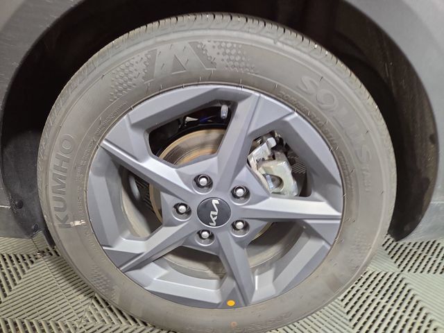 Certified 2025 Kia K4 FWD image 10