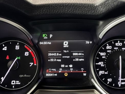 Used 2020 Alfa Romeo Stelvio Ti Sport w/ Quick Order Package 22S Sport AWD/4WD image 18
