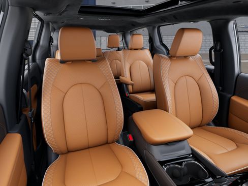 New 2026 Chrysler Pacifica Pinnacle image 31