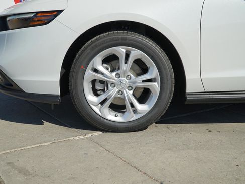 New 2026 Honda Accord LX image 12