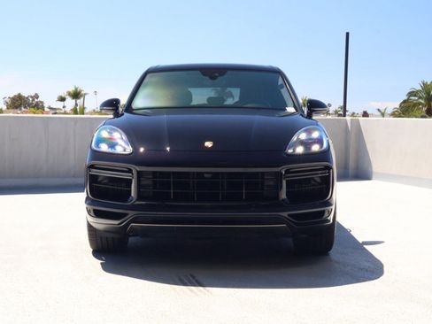 Certified 2019 Porsche Cayenne Turbo image 6