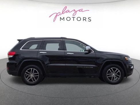 Used 2018 Jeep Grand Cherokee Limited AWD/4WD image 4