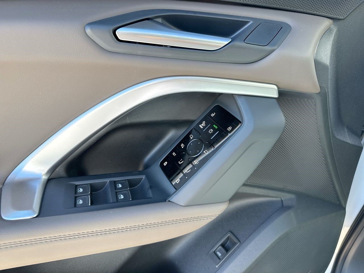 New 2026 Audi Q5 Premium Plus AWD/4WD image 13