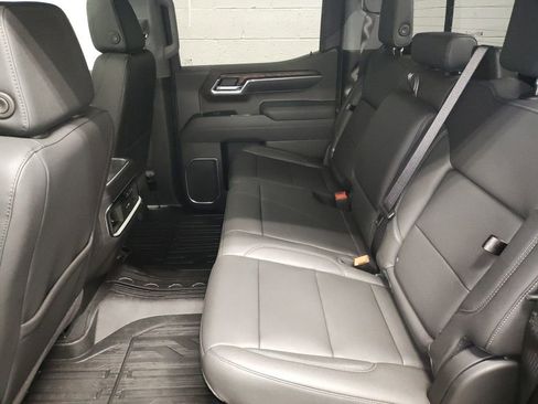 New 2026 GMC Sierra 1500 SLT w/ SLT Premium Plus Package AWD/4WD image 26
