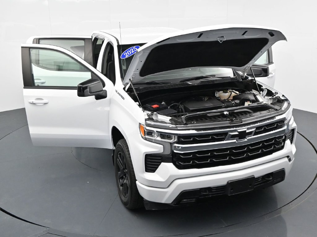 Used 2025 Chevrolet Silverado 1500 RST w/ LPO, Liner Protection Package AWD/4WD image 33