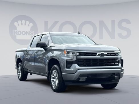 Used 2023 Chevrolet Silverado 1500 RST w/ Convenience Package II AWD/4WD image 10