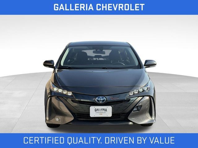 Used 2022 Toyota Prius Prime LE FWD image 3