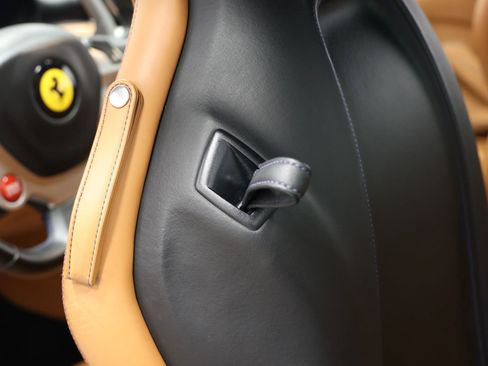 Used 2017 Ferrari California T image 66