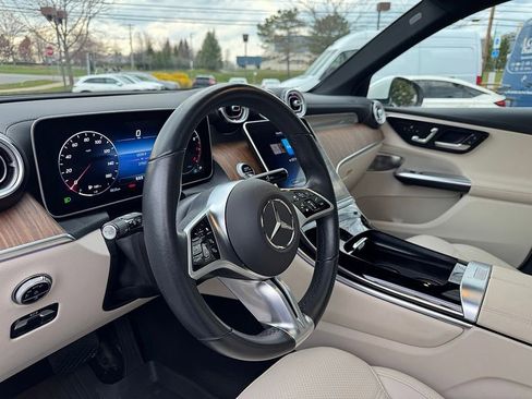 Used 2023 Mercedes-Benz GLC 300 4MATIC image 14