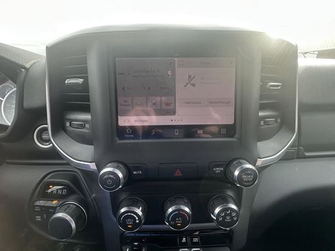 Used 2024 RAM 2500 Big Horn w/ Bed Utility Group image 27