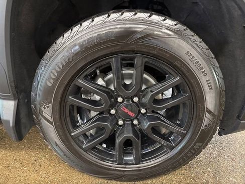 Used 2024 GMC Sierra 1500 Pro w/ Graphite Edition AWD/4WD image 9