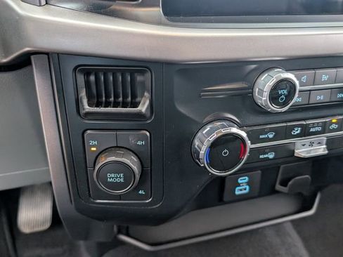 Used 2024 Ford F150 XLT AWD/4WD image 22