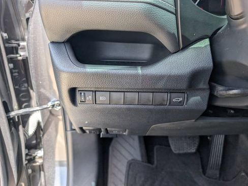 Used 2023 Toyota RAV4 XLE Premium FWD image 11